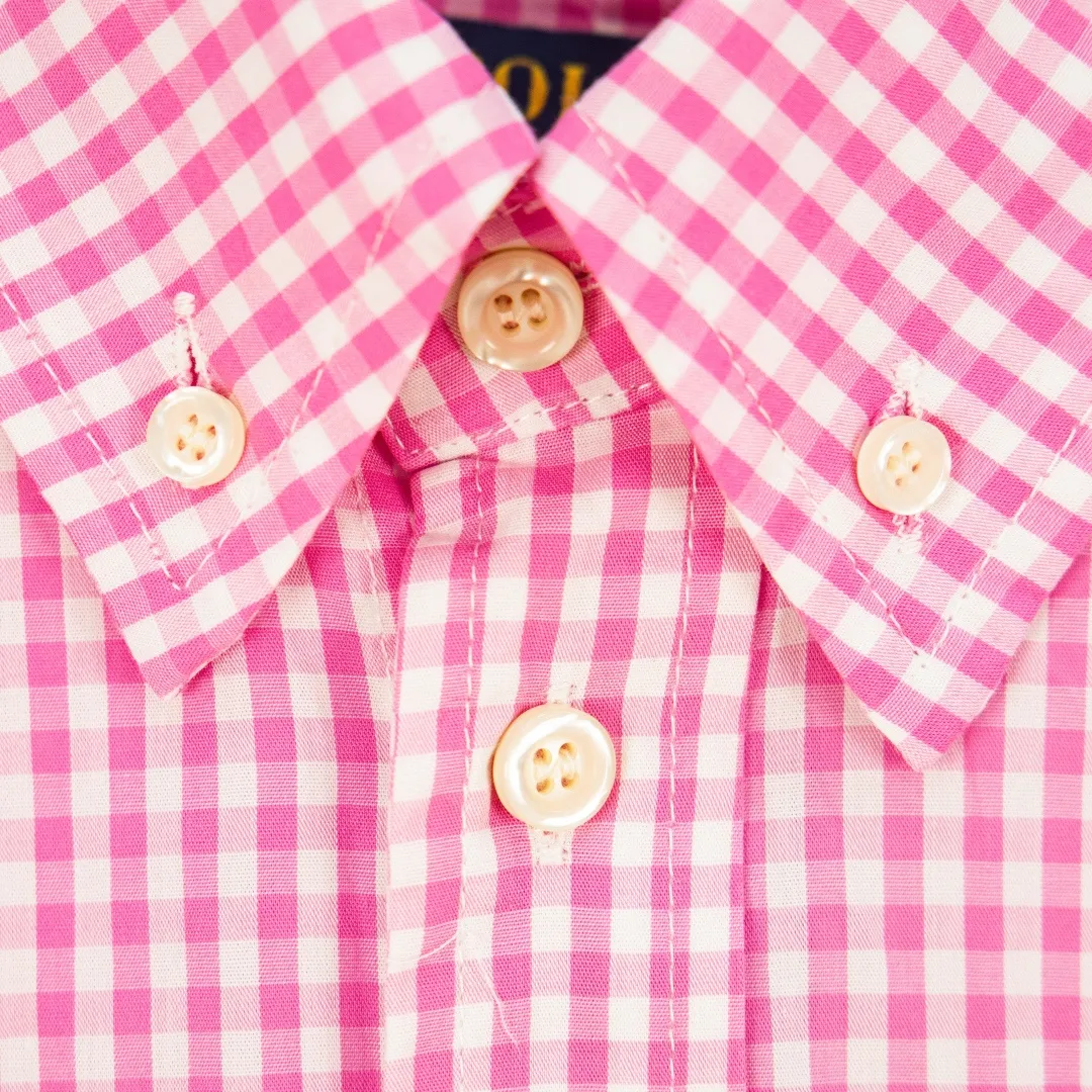 P280 zp version [exclusive supply] Ralph Lauren/Ralph Lauren 2025SS Evergreen Vintage style poplin casual color 0.5 grid long-sleeved casual shirt, 100% restoration of workmanship, embedded seam clean edge processing, upper back broken seam reorganization, better fit ✅ 100% cotton poplin cotton, smooth feel, pre-car wash treatment, yarn is tighter ✅ Custom dyed original pearlescent white buttons, size partition✅ There is a special shaped chiffon foil inside the collar door tube, which is not easy to deform and pull. ✅ RL refreshing plaid shirt is more naughty and colorful than the simpleness of the solid color shirt. It can be salty or sweet. Daily travel and travel. The production rate is very high. The style is customized. Color: Pink Blue Size: S M L XL Number: WW10966